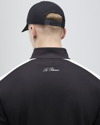 Svart slim fit-jacka med ränder och trattkrage