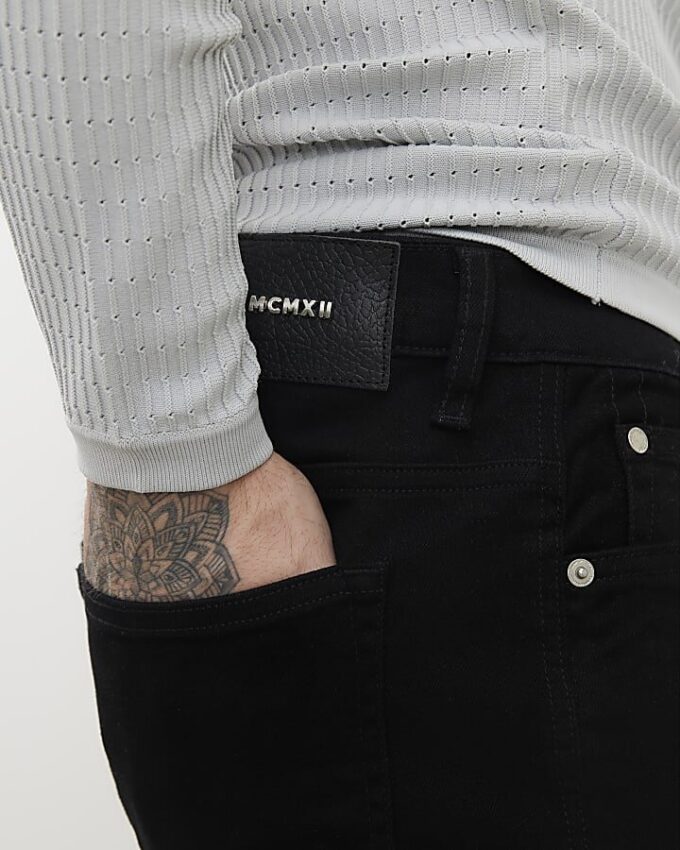 Svart Slim Fit MCMXII Jeans
