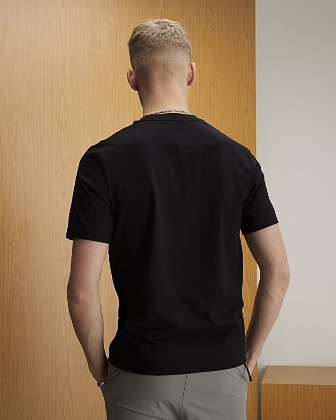 Svart slim fit RXR-T-shirt
