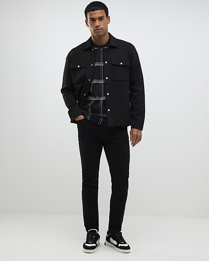 Svart slim fit-skjorta med krage