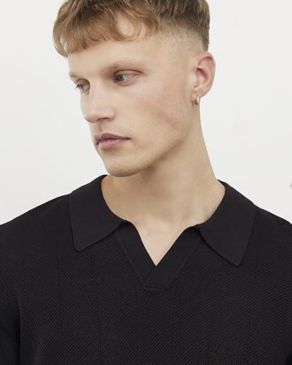 Svart slim fit-skjorta med öppen krage