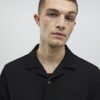Svart slim fit-skjorta med revers