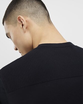 Svart slim fit-T-shirt