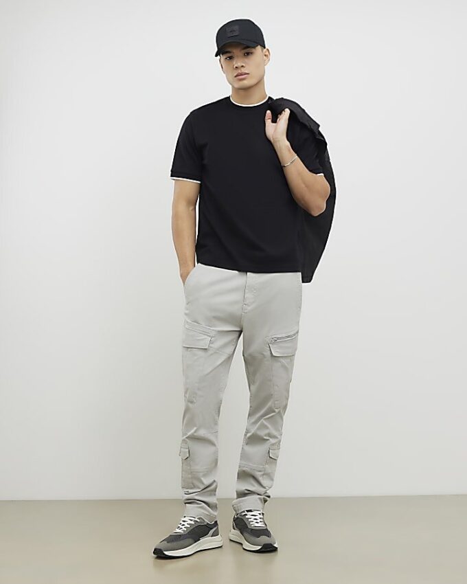 Svart slim fit-T-shirt med MCMXII-märke