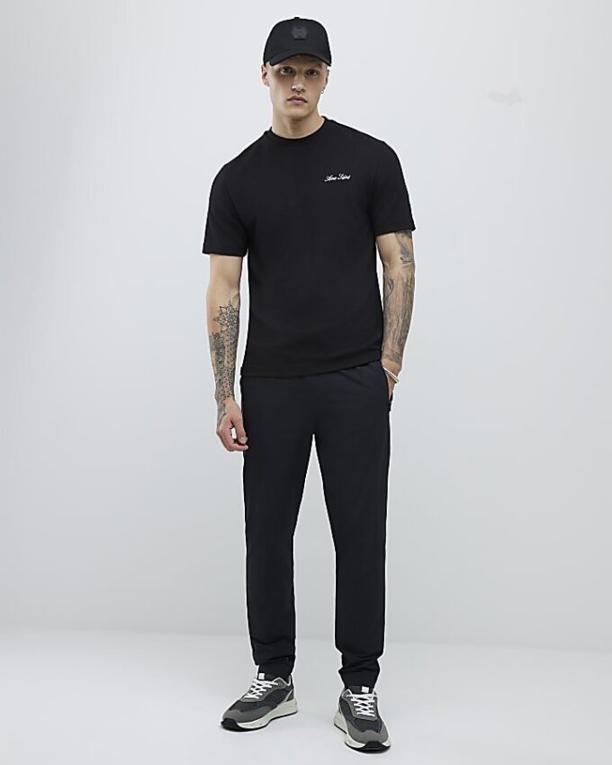 Svart Slim Fit Textured Ame Saint T-shirt