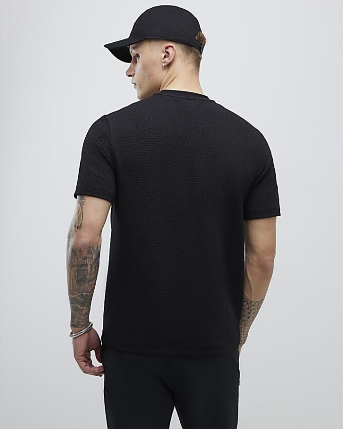 Svart Slim Fit Textured Ame Saint T-shirt
