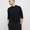 Svart slim fit-tröja