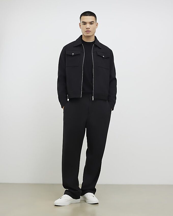 Svart slim fit-tröja