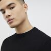 Svart slim fit-tröja