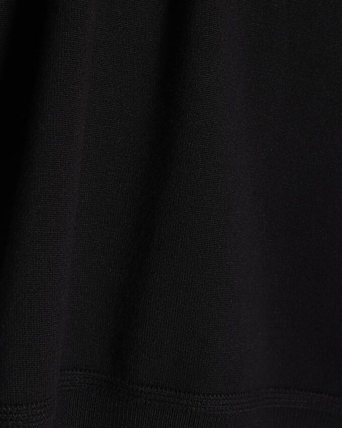 Svart slim fit-tröja