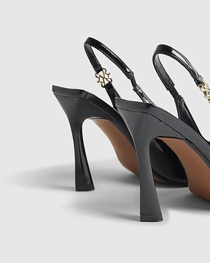 Svart bred passform med slingback-klack