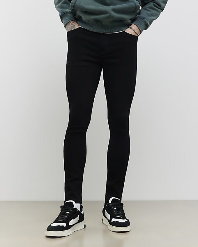 Svart spray-on-jeans