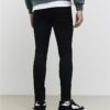 Svart spray-on-jeans