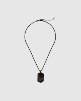 Svart stålhalsband med svart tagg Svart stålhalsband med svart tagg