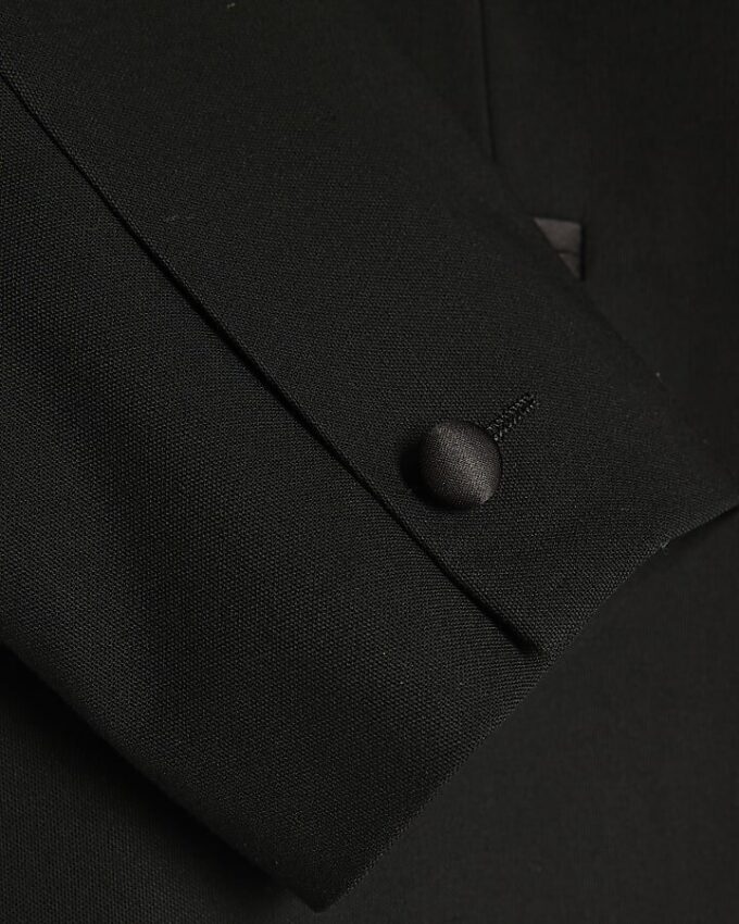 Svart stretchig slim fit smokingjacka