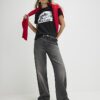 Svart T-shirt med fototryck