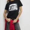 Svart T-shirt med fototryck