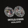 Svart T-shirt med internationella flaggor