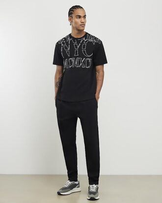 Svart T-shirt med normal passform NYC MCMXII