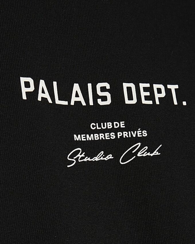Svart T-shirt med oversized passform och Palais Dept-tryck