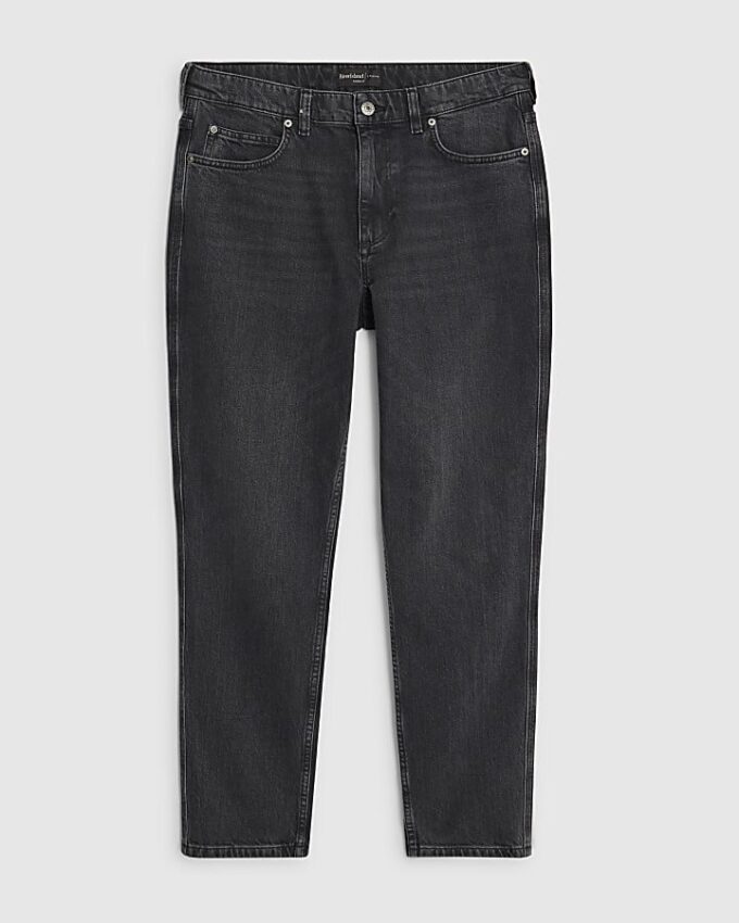 Svart tapered fit-tvättad jeans