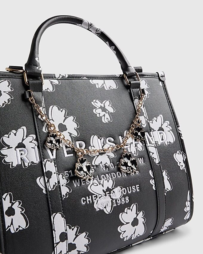 Svart totebag med daisy chain