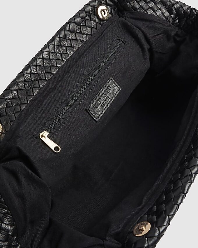 Svart vävd läderclutch i premiumkvalitet