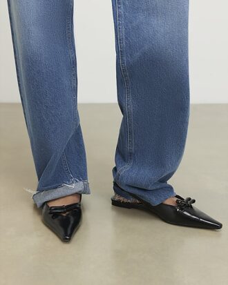 Svarta platta skor med dubbel rosett och slingback
