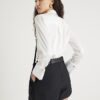 Svarta strukturerade shorts med bälte