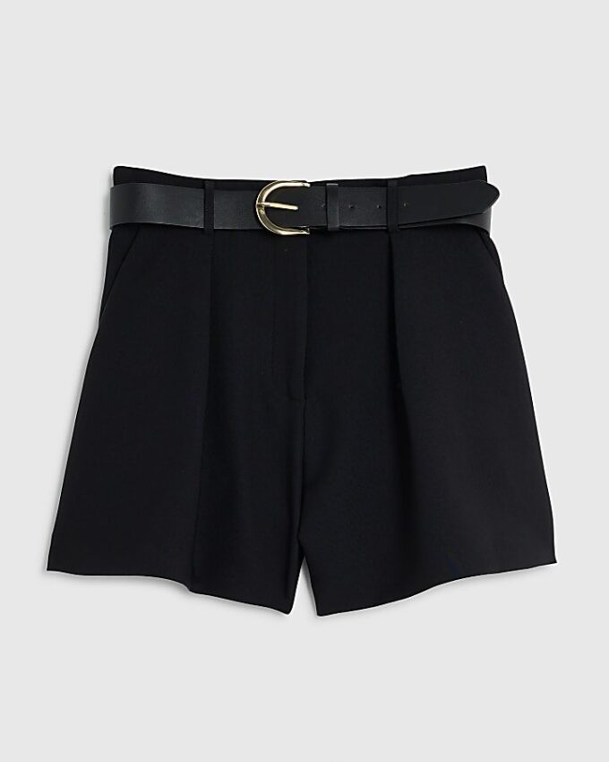 Svarta strukturerade shorts med bälte