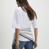 Vit kortärmad T-shirt med scarfdetalj