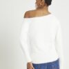 Vit långärmad asymmetrisk fluffig topp