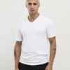 Vit muskelpassad T-shirt med V-ringning