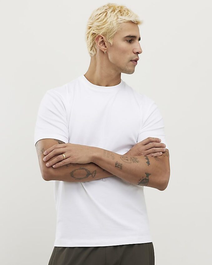 Vit muskelpassformad 3-pack T-shirt