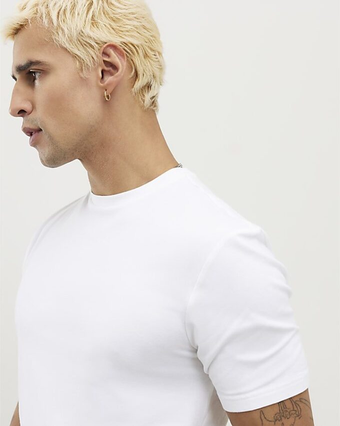 Vit muskelpassformad 3-pack T-shirt