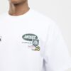 Vit oversized-passformad T-shirt med alpinbadge