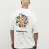 Vit oversized-passformad T-shirt med flagga