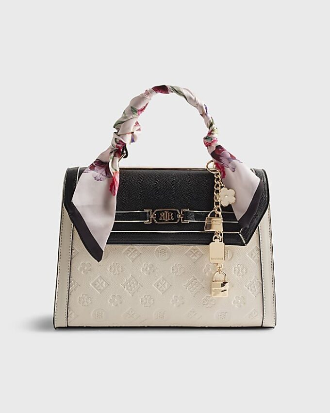 Vit präglad charm-toteväska