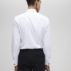 Vit slim fit-skjorta i piké Vit slim fit-skjorta i piké