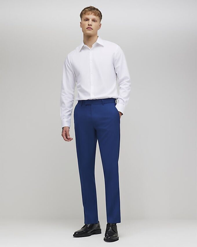 Vit slim fit-skjorta med kontrastkant