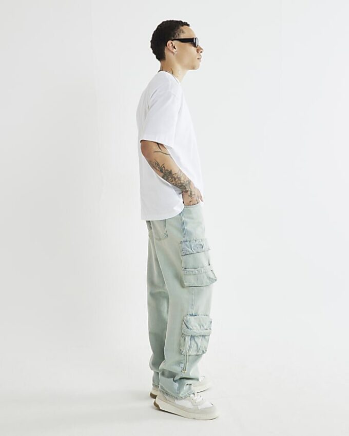 Vit T-shirt i oversized-modell