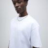 Vit T-shirt i oversized-modell Vit T-shirt i oversized-modell