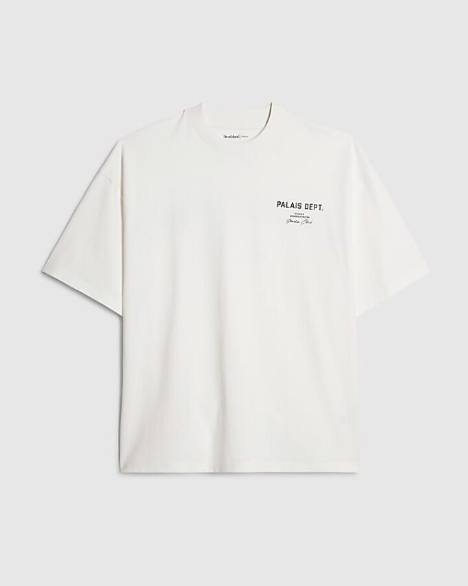 Vit T-shirt med oversized passform från Palais Dept
