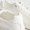 Vita sneakers med cup-sula